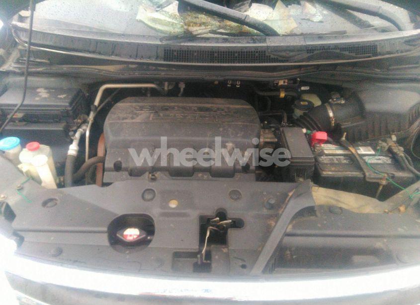 Photo 10 of 2011 Honda Odyssey TOURING/TOURING ELITE (VIN 5FNRL5H91BB027355)