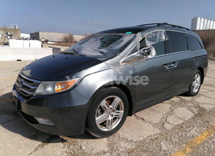 Photo 2 of 2011 Honda Odyssey TOURING/TOURING ELITE (VIN 5FNRL5H91BB027355)