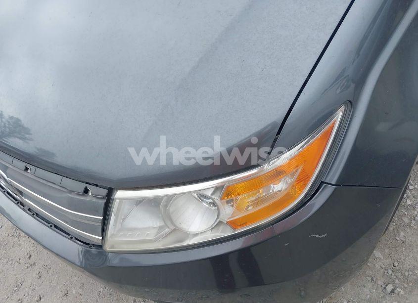 Photo 18 of 2011 Honda Odyssey TOURING/TOURING ELITE (VIN 5FNRL5H91BB033009)