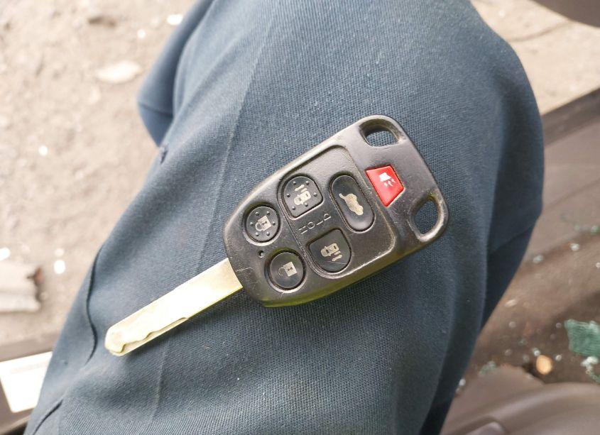 Photo 11 of 2011 Honda Odyssey TOURING/TOURING ELITE (VIN 5FNRL5H91BB058881)