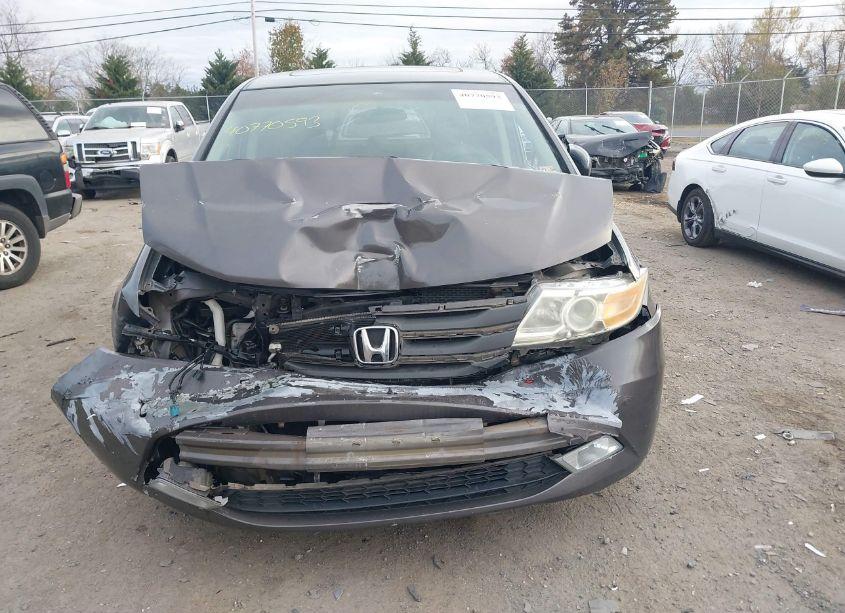 Photo 12 of 2011 Honda Odyssey TOURING/TOURING ELITE (VIN 5FNRL5H91BB058881)