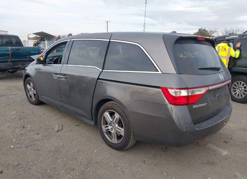 Photo 3 of 2011 Honda Odyssey TOURING/TOURING ELITE (VIN 5FNRL5H91BB058881)