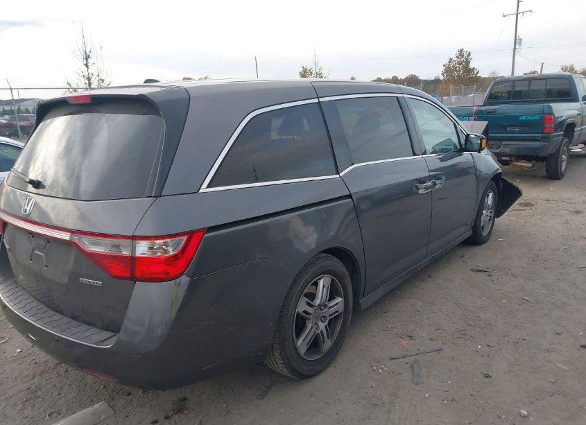 Photo 4 of 2011 Honda Odyssey TOURING/TOURING ELITE (VIN 5FNRL5H91BB058881)