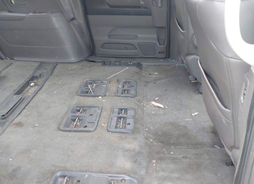 Photo 8 of 2011 Honda Odyssey TOURING/TOURING ELITE (VIN 5FNRL5H91BB058881)