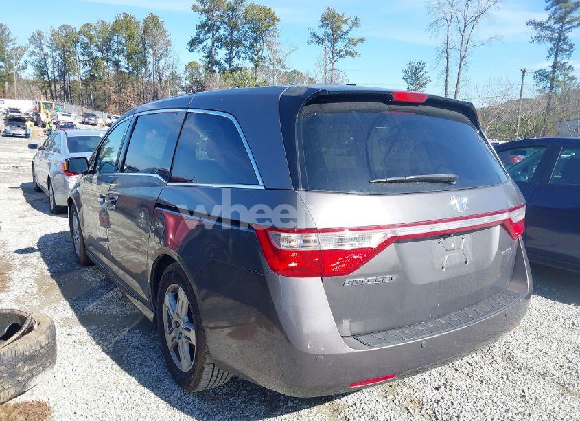 Photo 14 of 2011 Honda Odyssey TOURING/TOURING ELITE (VIN 5FNRL5H91BB102376)