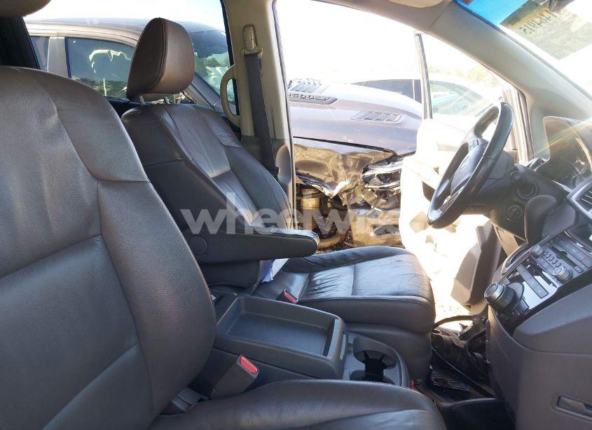 Photo 5 of 2011 Honda Odyssey TOURING/TOURING ELITE (VIN 5FNRL5H91BB102376)