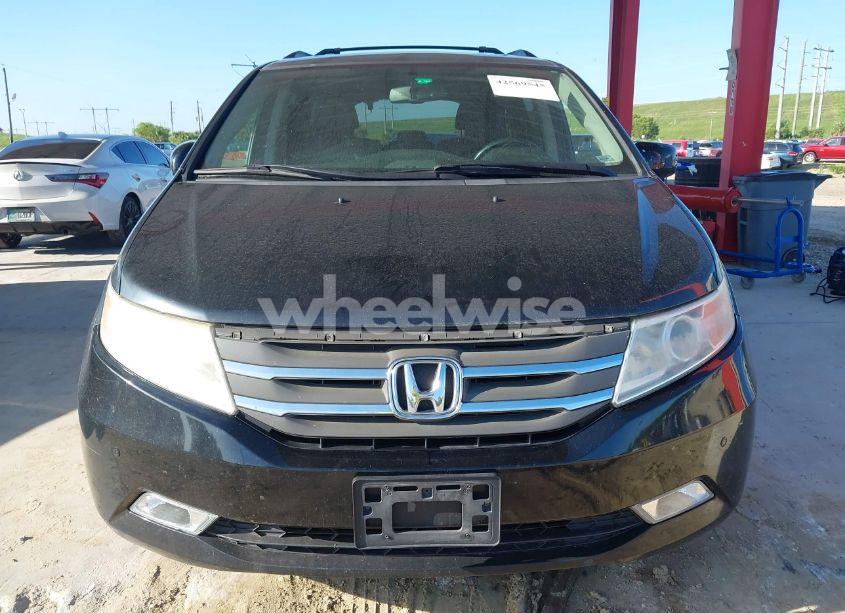 Photo 12 of 2011 Honda Odyssey TOURING/TOURING ELITE (VIN 5FNRL5H91BB104905)