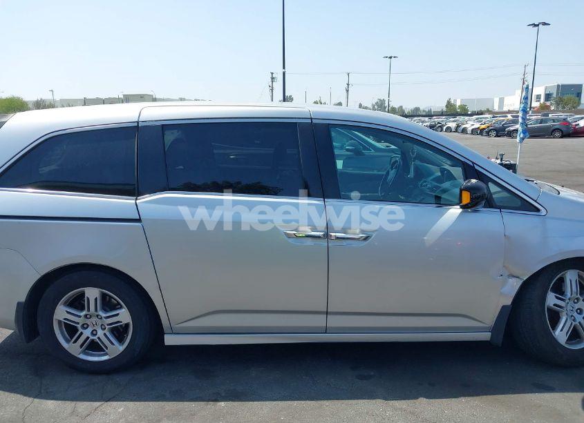 Photo 13 of 2012 Honda Odyssey TOURING/TOURING ELITE (VIN 5FNRL5H91CB004546)