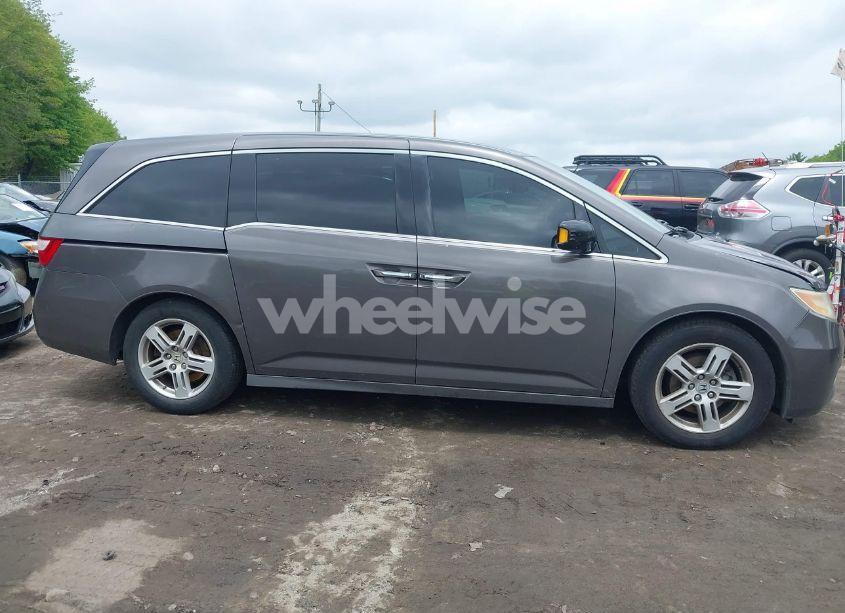 Photo 13 of 2012 Honda Odyssey TOURING/TOURING ELITE (VIN 5FNRL5H91CB028541)