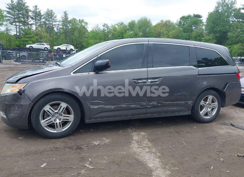 Photo 14 of 2012 Honda Odyssey TOURING/TOURING ELITE (VIN 5FNRL5H91CB028541)