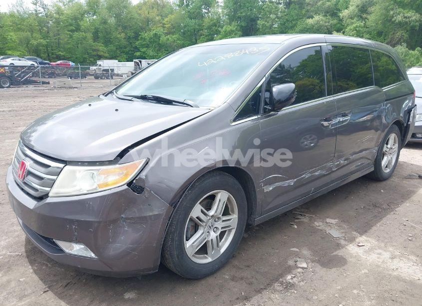 Photo 2 of 2012 Honda Odyssey TOURING/TOURING ELITE (VIN 5FNRL5H91CB028541)