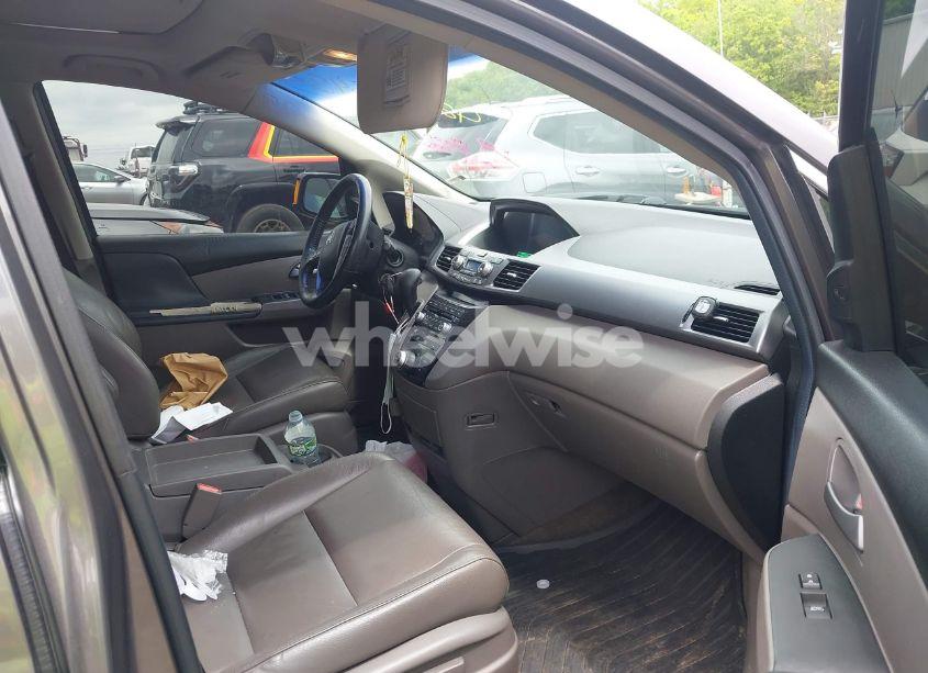 Photo 5 of 2012 Honda Odyssey TOURING/TOURING ELITE (VIN 5FNRL5H91CB028541)