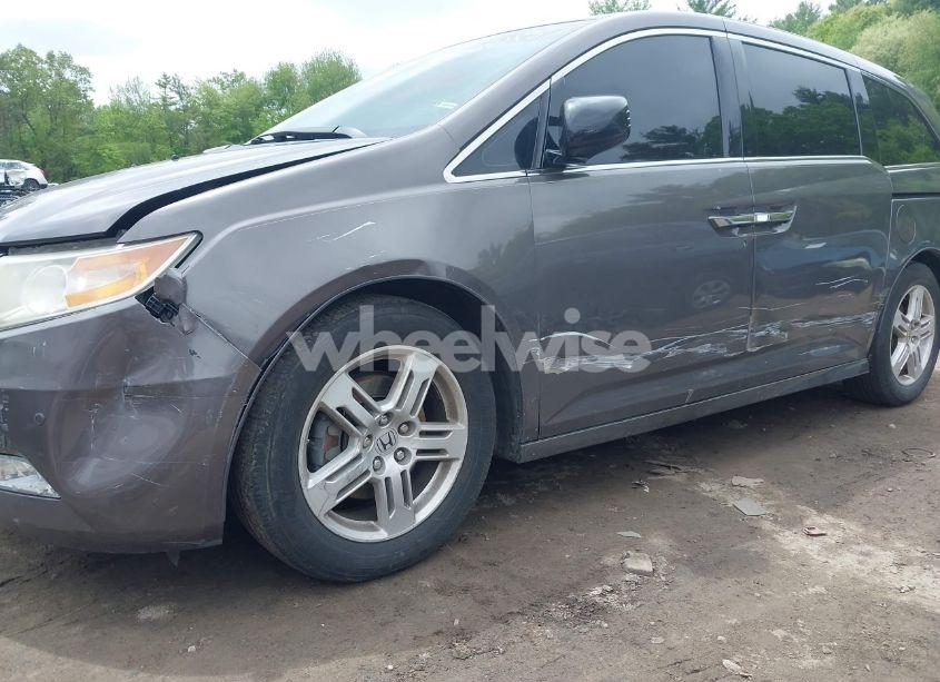 Photo 6 of 2012 Honda Odyssey TOURING/TOURING ELITE (VIN 5FNRL5H91CB028541)