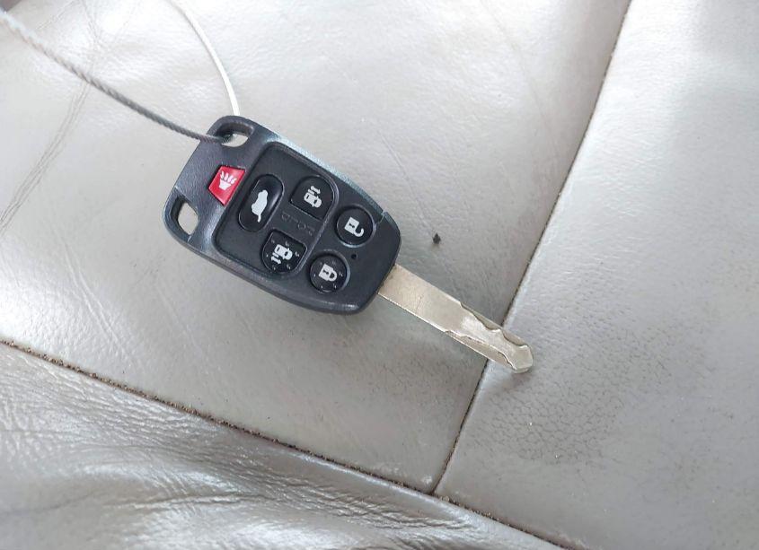 Photo 11 of 2012 Honda Odyssey TOURING/TOURING ELITE (VIN 5FNRL5H91CB099156)