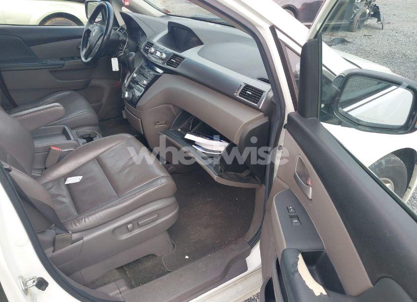 Photo 5 of 2012 Honda Odyssey TOURING/TOURING ELITE (VIN 5FNRL5H91CB119499)