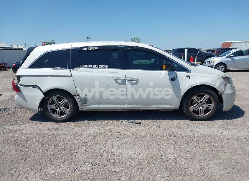 Photo 14 of 2012 Honda Odyssey TOURING/TOURING ELITE (VIN 5FNRL5H91CB145570)