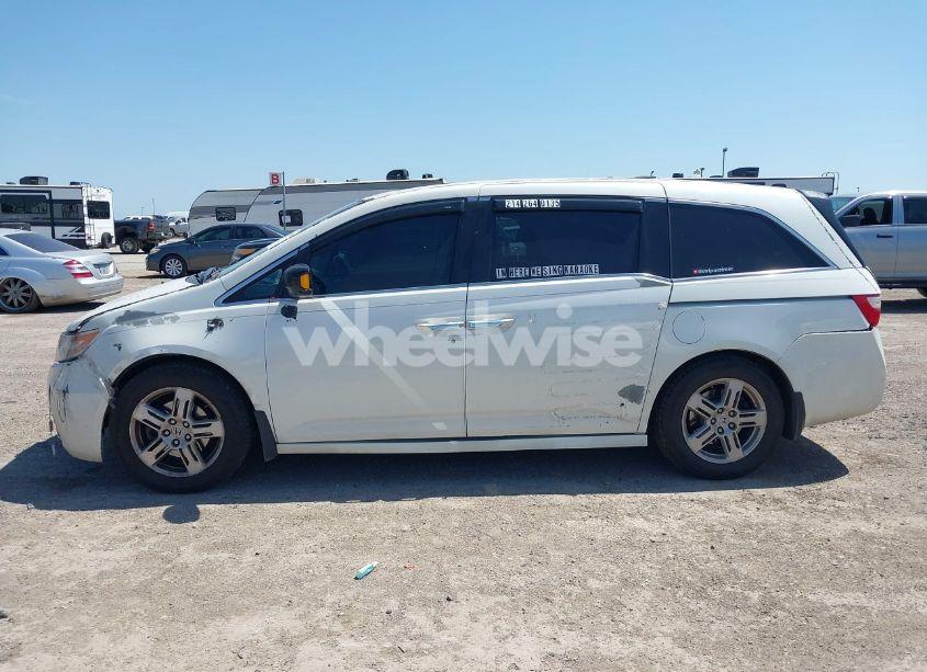 Photo 15 of 2012 Honda Odyssey TOURING/TOURING ELITE (VIN 5FNRL5H91CB145570)