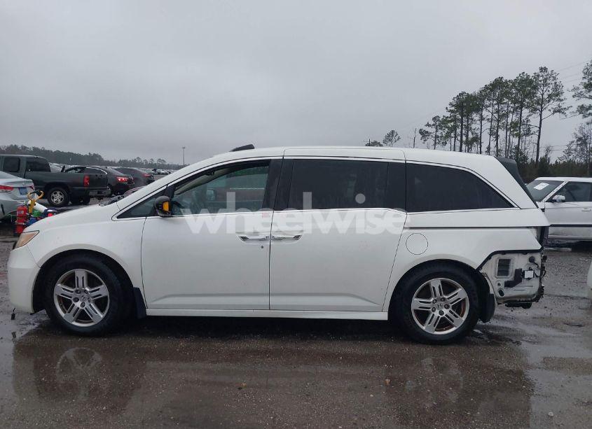 Photo 15 of 2013 Honda Odyssey TOURING/TOURING ELITE (VIN 5FNRL5H91DB054705)