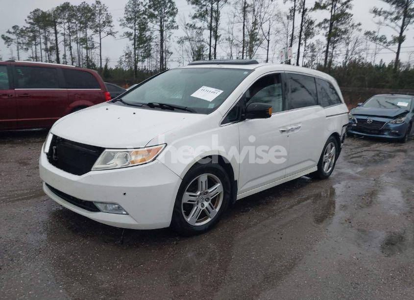 Photo 2 of 2013 Honda Odyssey TOURING/TOURING ELITE (VIN 5FNRL5H91DB054705)