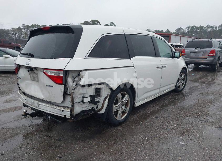 Photo 4 of 2013 Honda Odyssey TOURING/TOURING ELITE (VIN 5FNRL5H91DB054705)