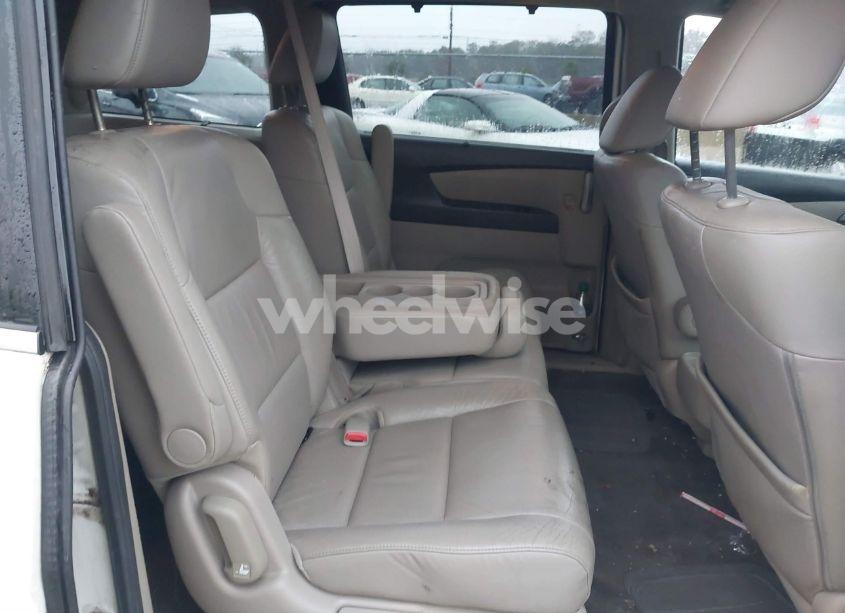 Photo 8 of 2013 Honda Odyssey TOURING/TOURING ELITE (VIN 5FNRL5H91DB054705)