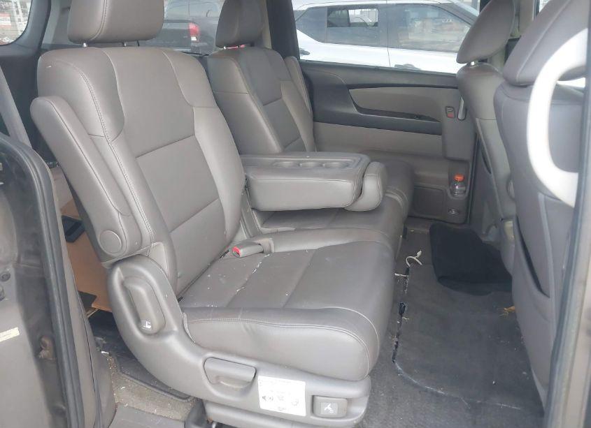 Photo 8 of 2013 Honda Odyssey TOURING/TOURING ELITE (VIN 5FNRL5H91DB078681)