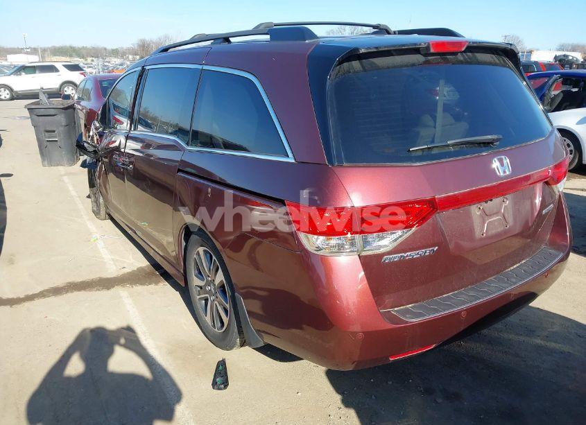 Photo 3 of 2016 Honda Odyssey TOURING/TOURING ELITE (VIN 5FNRL5H91GB062257)