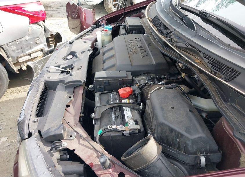 Photo 10 of 2016 Honda Odyssey TOURING/TOURING ELITE (VIN 5FNRL5H91GB110100)