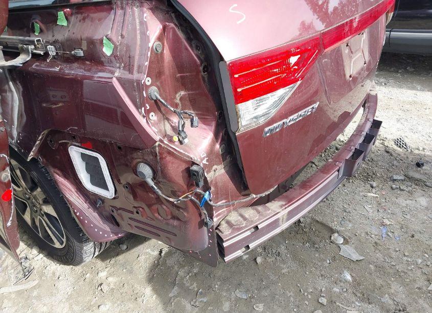 Photo 17 of 2016 Honda Odyssey TOURING/TOURING ELITE (VIN 5FNRL5H91GB110100)