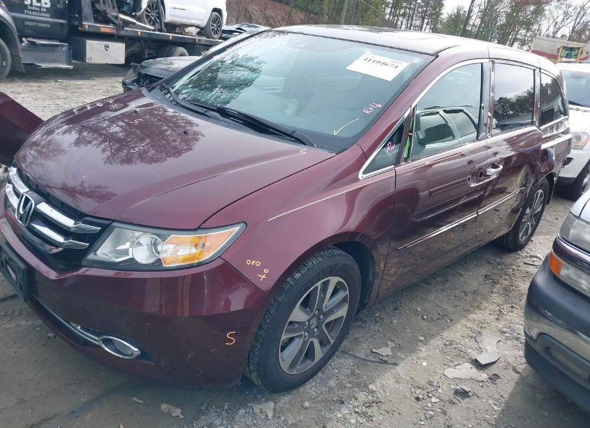 Photo 2 of 2016 Honda Odyssey TOURING/TOURING ELITE (VIN 5FNRL5H91GB110100)