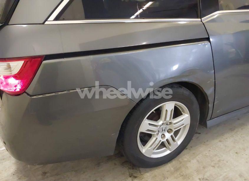 Photo 17 of 2011 Honda Odyssey TOURING/TOURING ELITE (VIN 5FNRL5H92BB031205)