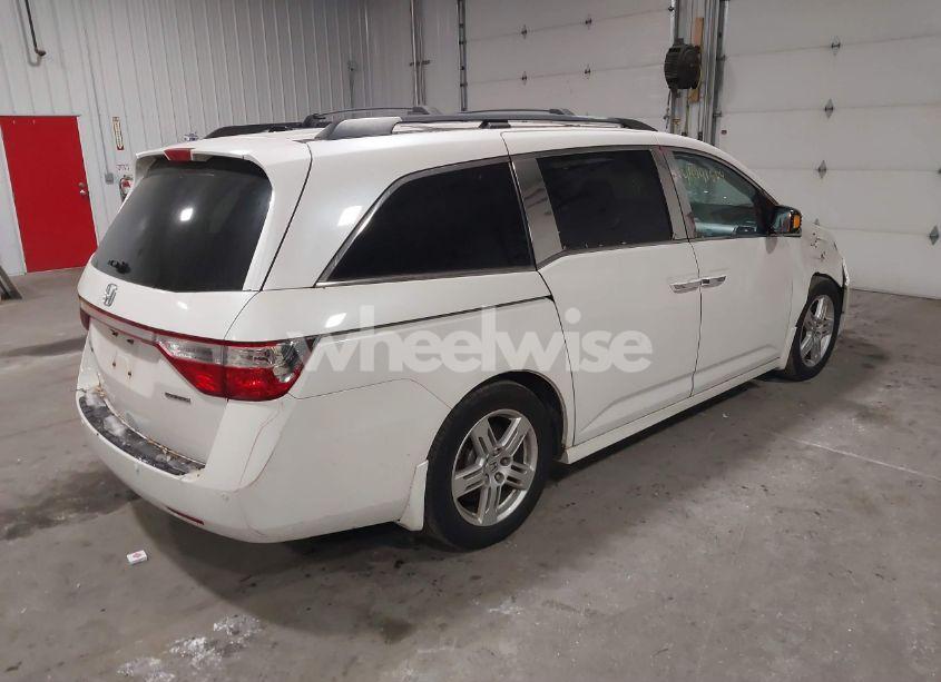 Photo 4 of 2012 Honda Odyssey TOURING/TOURING ELITE (VIN 5FNRL5H92CB013885)