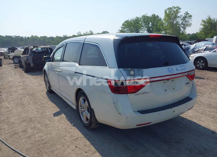 Photo 3 of 2012 Honda Odyssey TOURING/TOURING ELITE (VIN 5FNRL5H92CB022151)