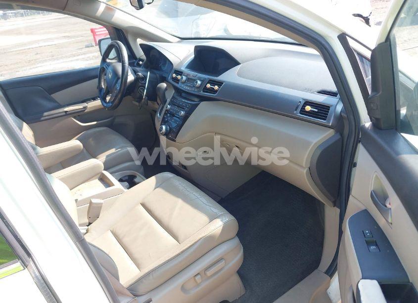 Photo 5 of 2012 Honda Odyssey TOURING/TOURING ELITE (VIN 5FNRL5H92CB022151)