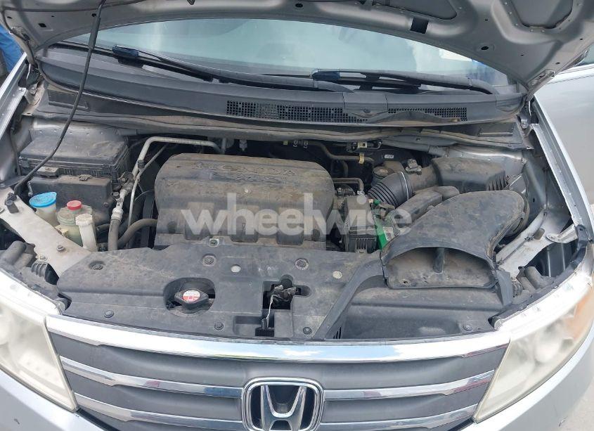 Photo 10 of 2012 Honda Odyssey TOURING/TOURING ELITE (VIN 5FNRL5H92CB110391)