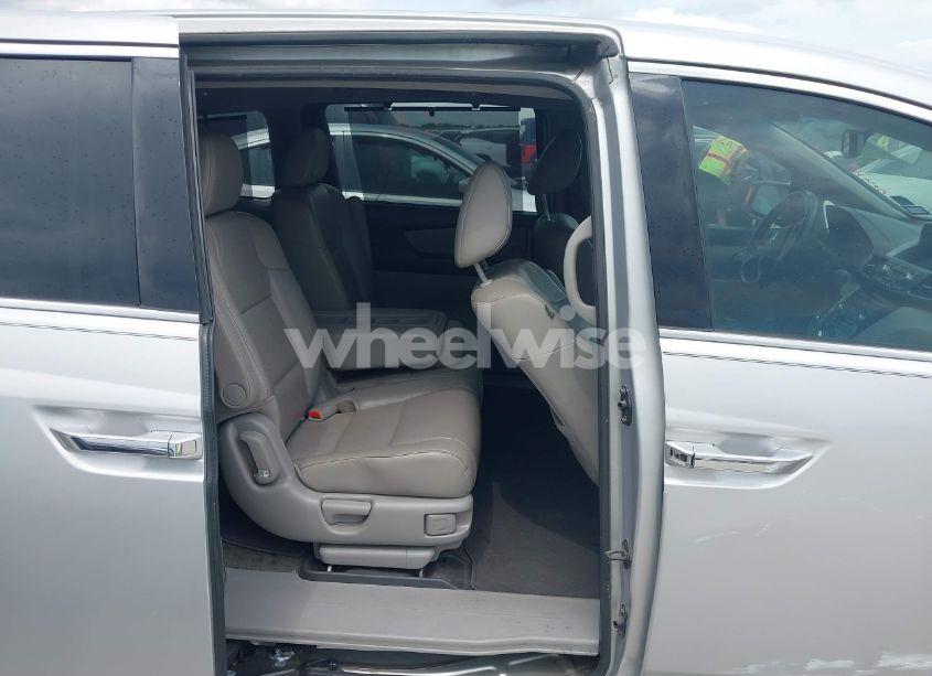 Photo 8 of 2012 Honda Odyssey TOURING/TOURING ELITE (VIN 5FNRL5H92CB110391)