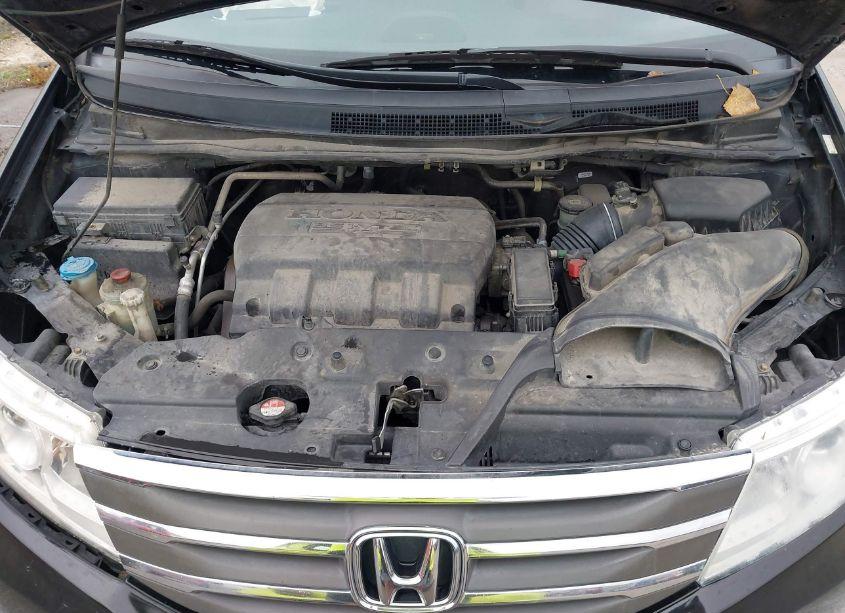 Photo 10 of 2013 Honda Odyssey TOURING/TOURING ELITE (VIN 5FNRL5H92DB066264)