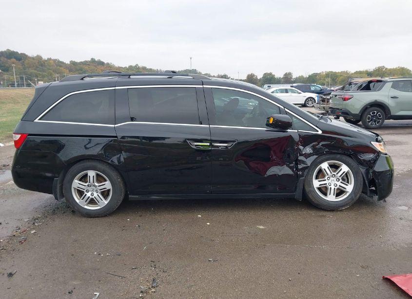 Photo 13 of 2013 Honda Odyssey TOURING/TOURING ELITE (VIN 5FNRL5H92DB066264)