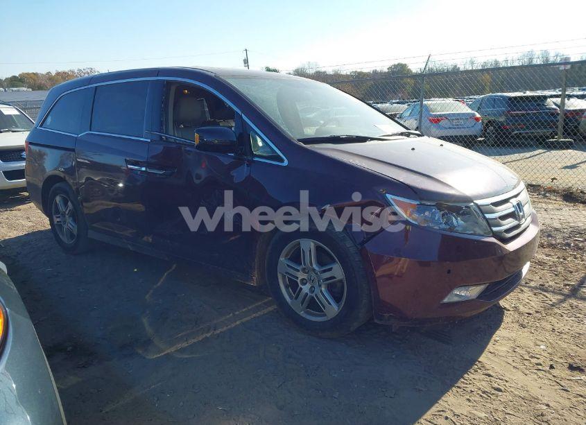 2013 Honda Odyssey TOURING/TOURING ELITE (VIN 5FNRL5H92DB074929) main photo