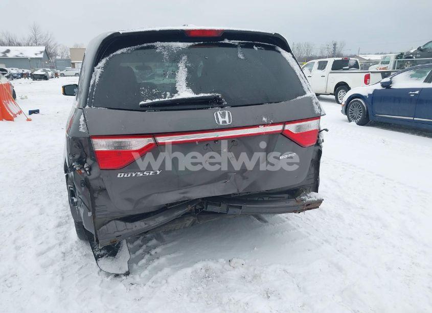 Photo 6 of 2013 Honda Odyssey TOURING/TOURING ELITE (VIN 5FNRL5H92DB087728)