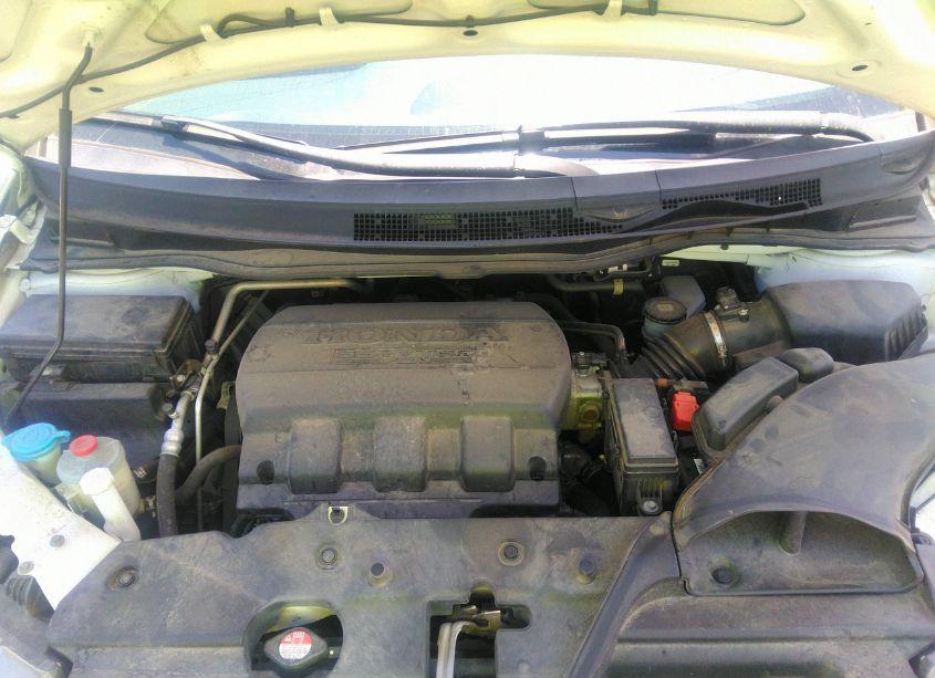 Photo 10 of 2015 Honda Odyssey TOURING/TOURING ELITE (VIN 5FNRL5H92FB052318)