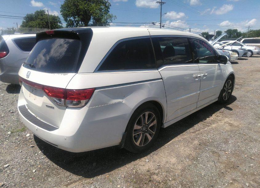 Photo 4 of 2015 Honda Odyssey TOURING/TOURING ELITE (VIN 5FNRL5H92FB052318)