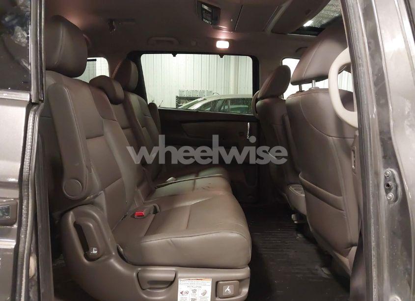 Photo 8 of 2016 Honda Odyssey TOURING/TOURING ELITE (VIN 5FNRL5H92GB045824)