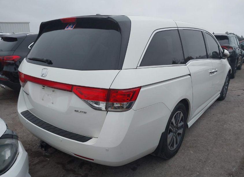 Photo 4 of 2016 Honda Odyssey TOURING/TOURING ELITE (VIN 5FNRL5H92GB085059)