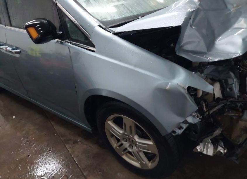 Photo 17 of 2011 Honda Odyssey TOURING/TOURING ELITE (VIN 5FNRL5H93BB020441)