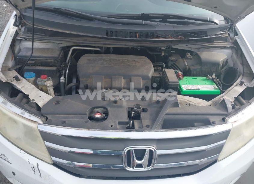 Photo 10 of 2011 Honda Odyssey TOURING/TOURING ELITE (VIN 5FNRL5H93BB025168)