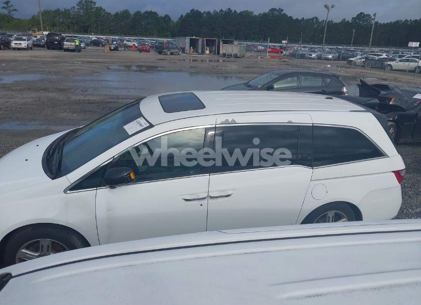 Photo 14 of 2011 Honda Odyssey TOURING/TOURING ELITE (VIN 5FNRL5H93BB025168)