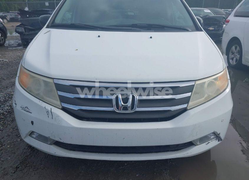 Photo 6 of 2011 Honda Odyssey TOURING/TOURING ELITE (VIN 5FNRL5H93BB025168)