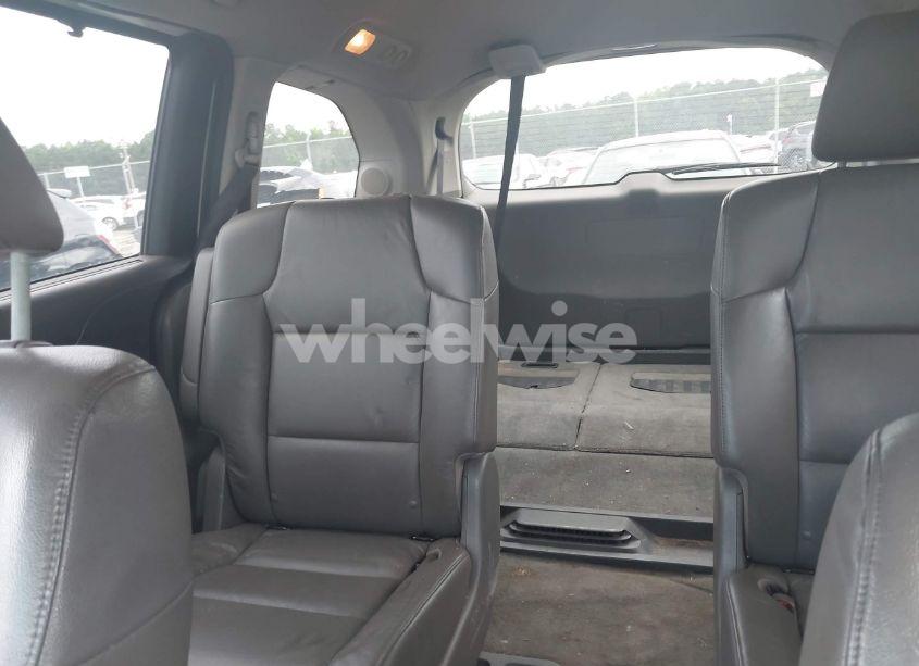 Photo 8 of 2011 Honda Odyssey TOURING/TOURING ELITE (VIN 5FNRL5H93BB025168)