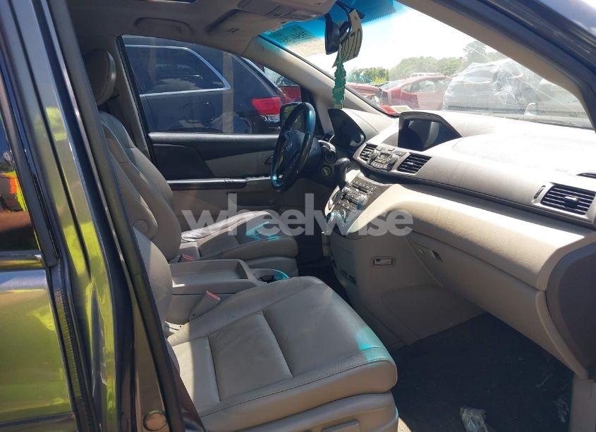 Photo 5 of 2011 Honda Odyssey TOURING/TOURING ELITE (VIN 5FNRL5H93BB027597)